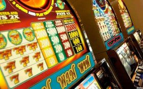 Teknologi modern digital untuk hiburan sports betting dan casino online di Indonesia